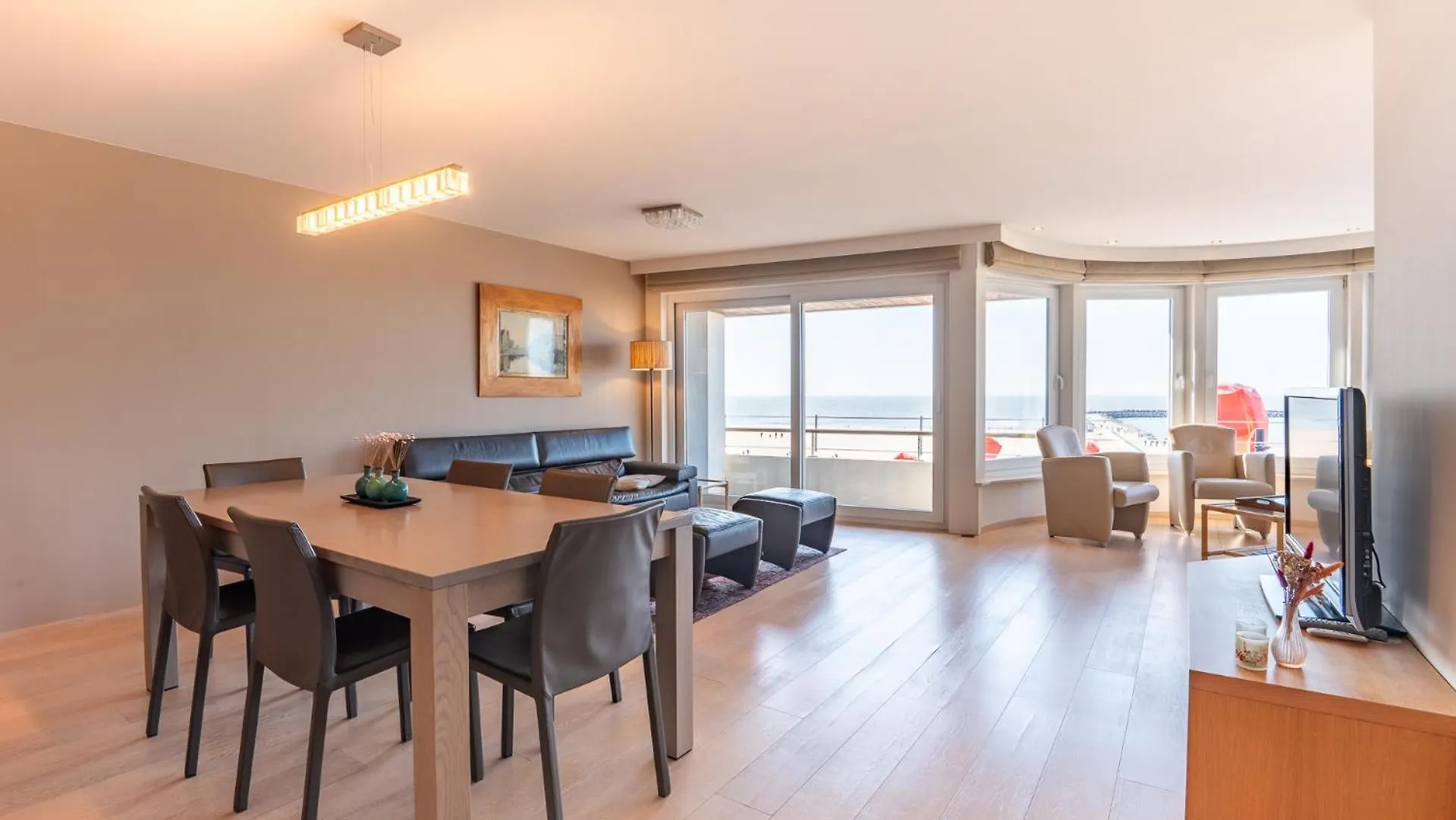 Wonderful 3Br Apartment With Sublime Seaviews Ostend 0*,  Belgium