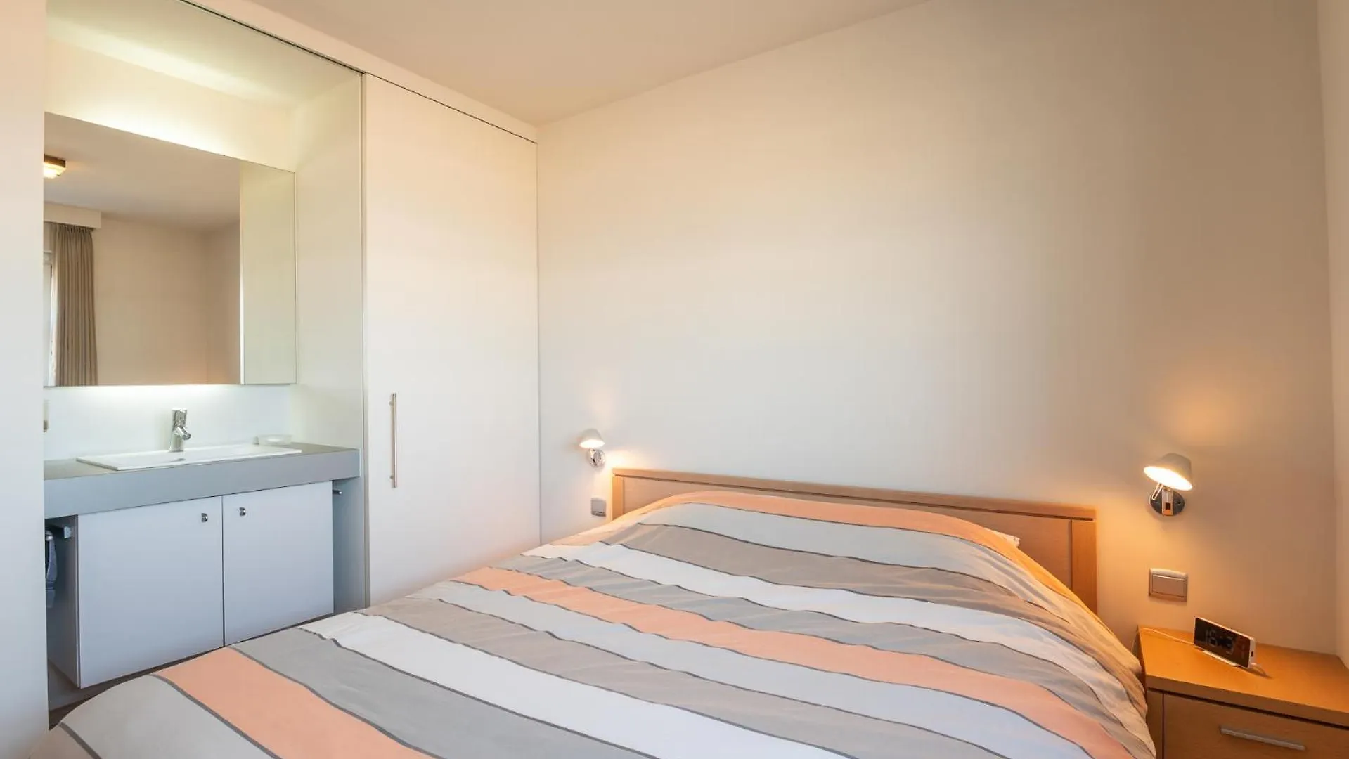 Wonderful 3Br Apartment With Sublime Seaviews Ostend